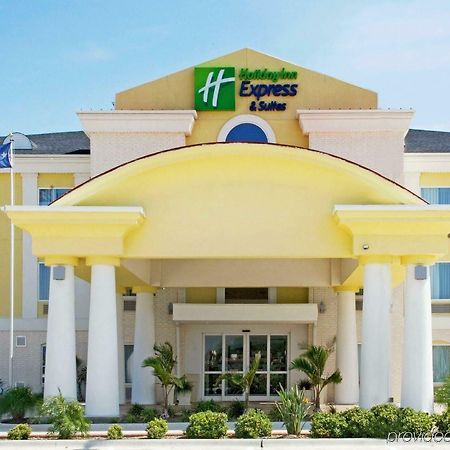 Holiday Inn Express Hotel And Suites Falfurrias 외부 사진